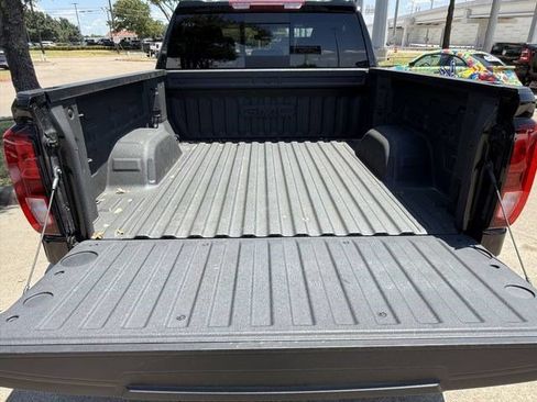 Used 2026 GMC Sierra 1500 Elevation w/ Elevation Premium Package RWD image 26