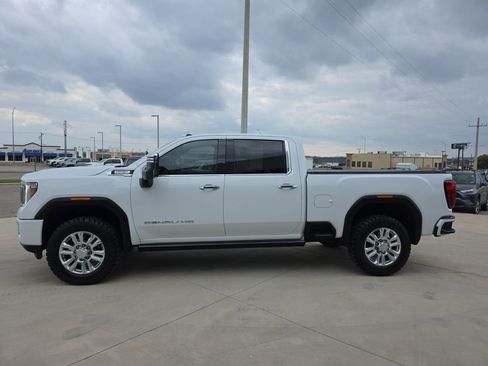 Used 2021 GMC Sierra 2500 Denali w/ Denali Ultimate Package image 4