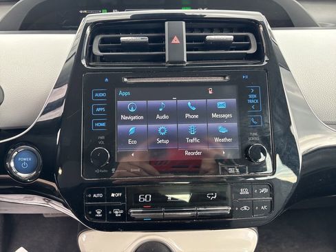 Used 2017 Toyota Prius Prime Plus FWD image 19