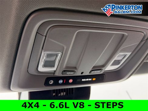 Used 2024 Chevrolet Silverado 2500 LT image 24