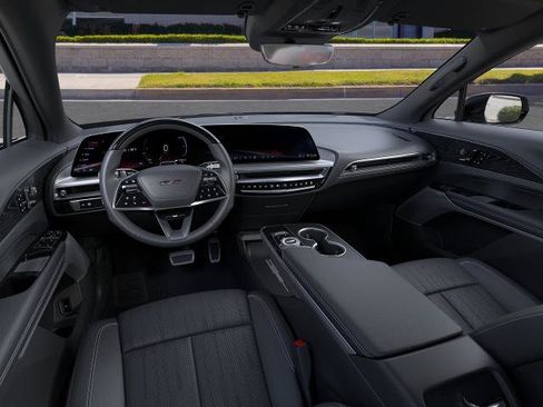New 2026 Cadillac Lyriq V w/ LPO, Floor Liner Package AWD/4WD image 15