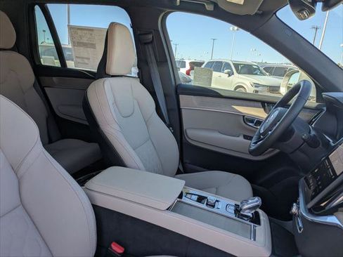New 2026 Volvo XC90 T8 Plus w/ Protection Package Premier image 14