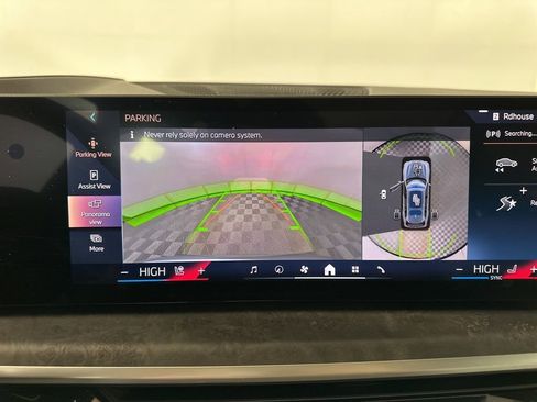 Certified 2025 BMW X7 xDrive40i w/ Executive Package image 19