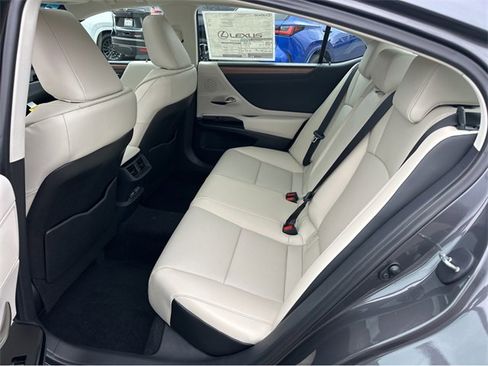 New 2025 Lexus ES 350 w/ Premium Package image 17