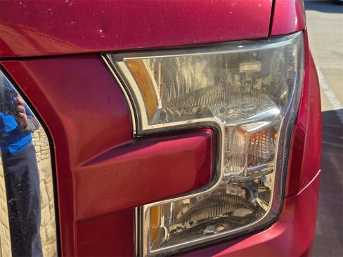 Used 2015 Ford F150 XLT w/ Equipment Group 302A Luxury image 14