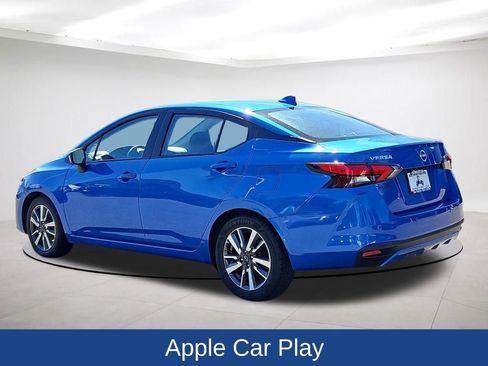Used 2023 Nissan Versa SV image 5