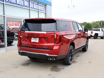 New 2026 GMC Yukon XL Denali w/ Denali Reserve Package