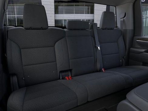 New 2026 GMC Sierra 2500 SLE image 17