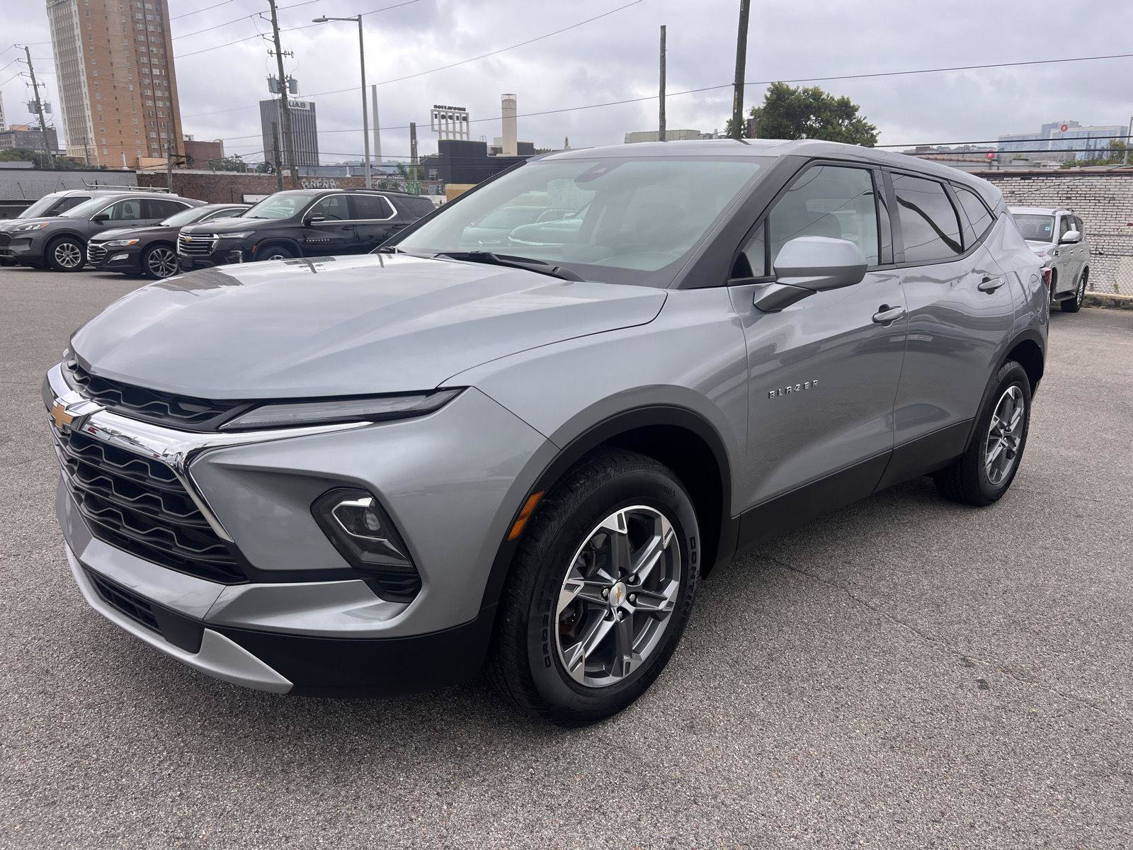 Used 2024 Chevrolet Blazer LT FWD image 29