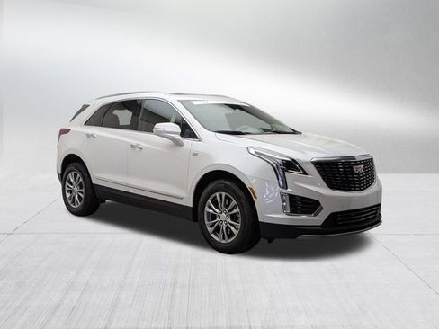Certified 2023 Cadillac XT5 Premium Luxury image 3