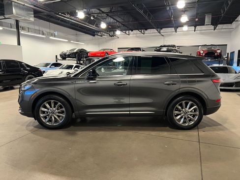 Used 2020 Lincoln Corsair AWD w/ Premium Package image 6