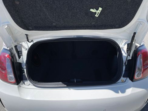 Used 2014 FIAT 500 GQ Edition w/ Comfort/Convenience Group FWD image 9