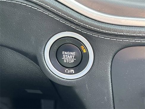 Used 2022 Dodge Charger R/T w/ Plus Group image 28