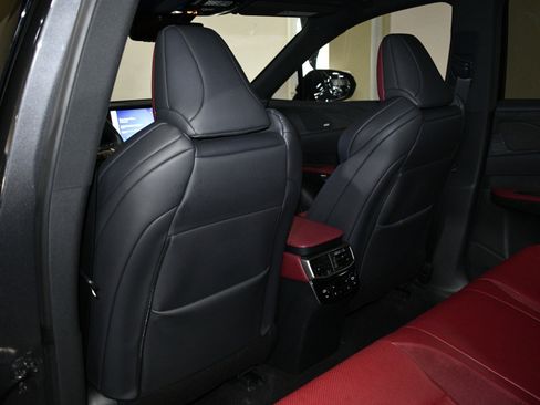 Used 2024 Lexus RX 500h F Sport w/ Convenience Package AWD/4WD image 15