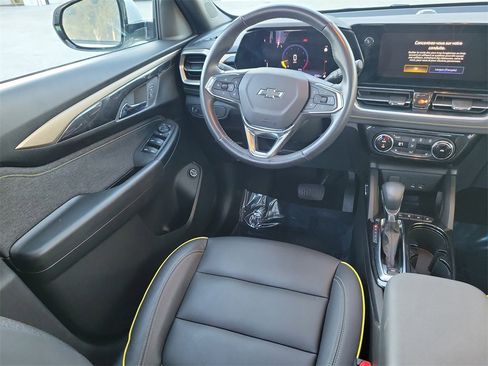 Used 2024 Chevrolet TrailBlazer ACTIV w/ Convenience Package image 10