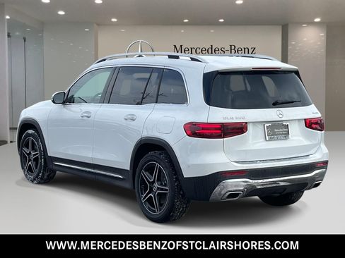 New 2026 Mercedes-Benz GLB 250 4MATIC image 3