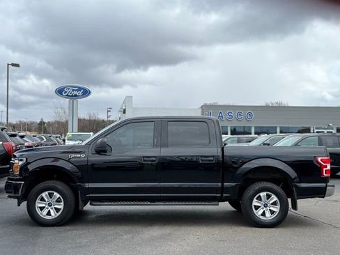 Used 2018 Ford F150 XLT w/ Trailer Tow Package image 38