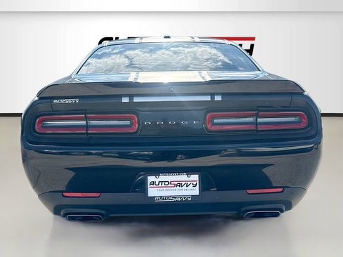 Used 2021 Dodge Challenger R/T image 6
