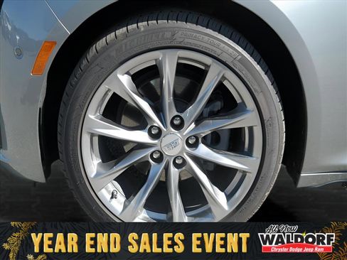 Used 2025 Cadillac CT5 Sport w/ Technology Package image 5