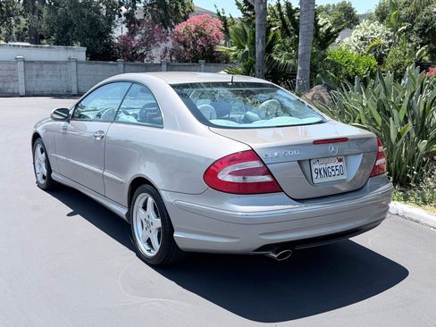 Used 2003 Mercedes-Benz CLK 500 Coupe image 3