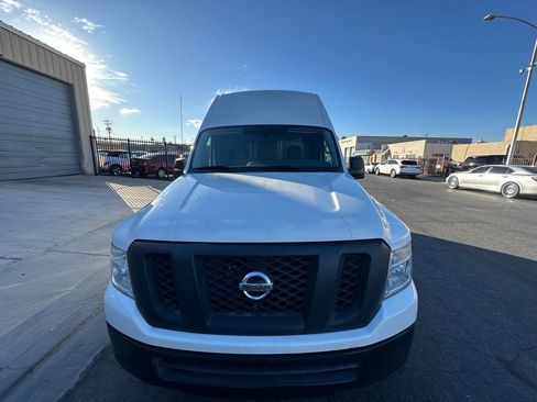 Used 2017 Nissan NV 2500 SV image 18