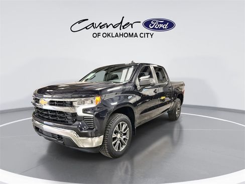 Used 2022 Chevrolet Silverado 1500 LT image 4