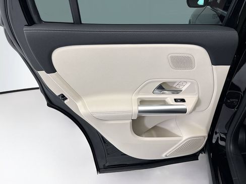 Certified 2026 Mercedes-Benz GLA 250 image 24