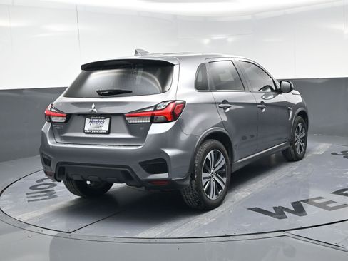 Used 2020 Mitsubishi Outlander Sport SE image 9