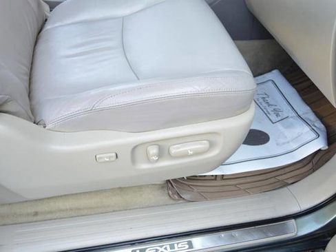 Used 2007 Lexus GX 470 AWD/4WD image 32