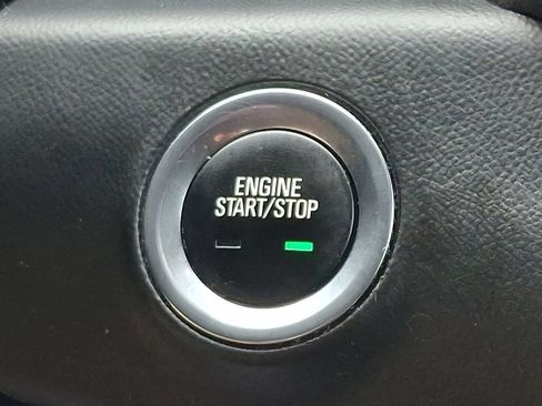 Certified 2020 GMC Terrain SLE w/ Driver Convenience Package AWD/4WD image 22