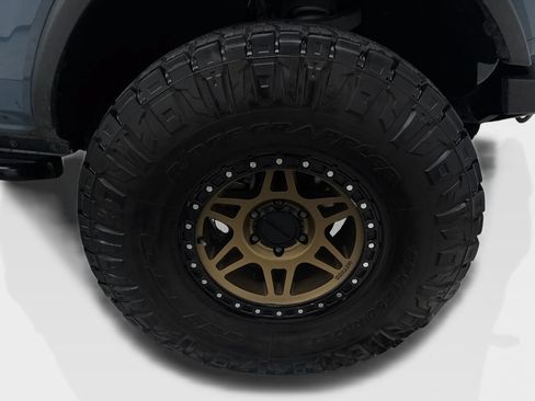 Used 2022 Ford Bronco Outer Banks w/ Sasquatch Package AWD/4WD image 78