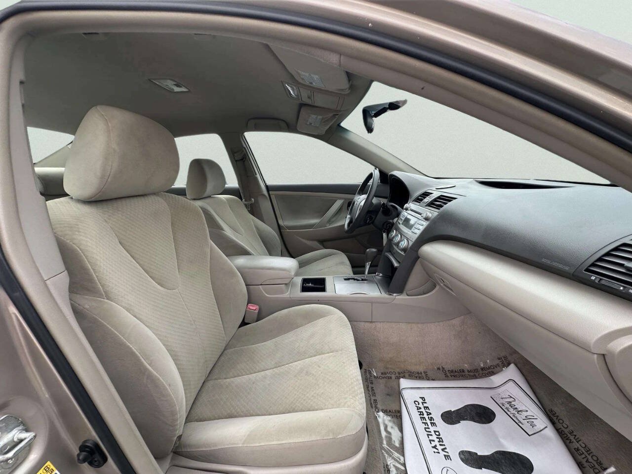 Used 2009 Toyota Camry LE FWD image 20