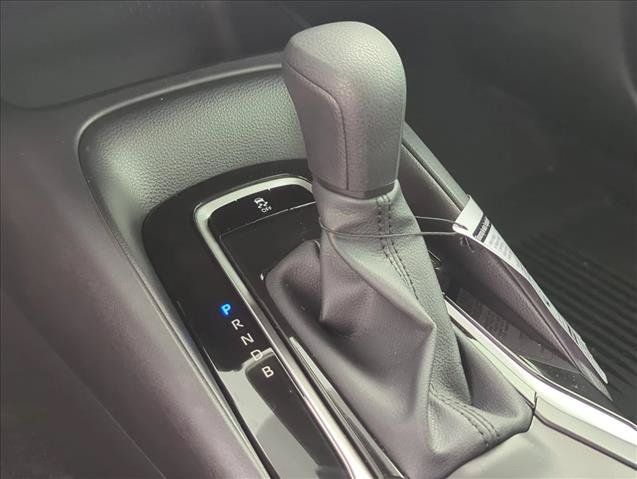 Certified 2025 Toyota Corolla LE w/ Convenience Package FWD image 15