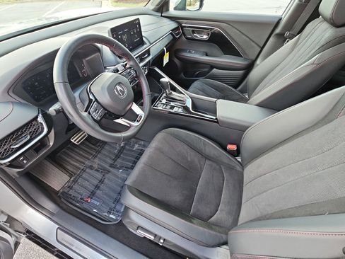 Certified 2025 Acura ADX A-Spec image 16