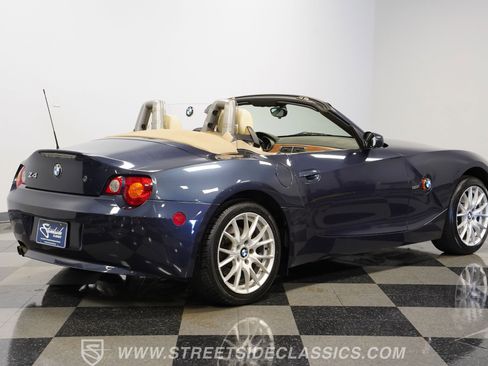 Used 2003 BMW Z4 3.0i image 12