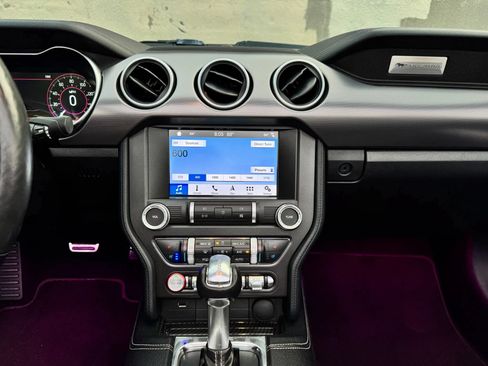 Used 2019 Ford Mustang GT Premium w/ Equipment Group 401A RWD image 22