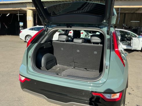 Used 2023 Kia Niro Wind image 27