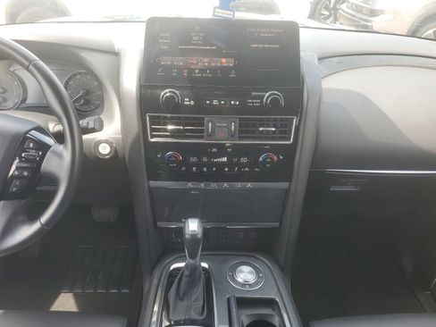 Used 2024 Nissan Armada SV RWD image 10