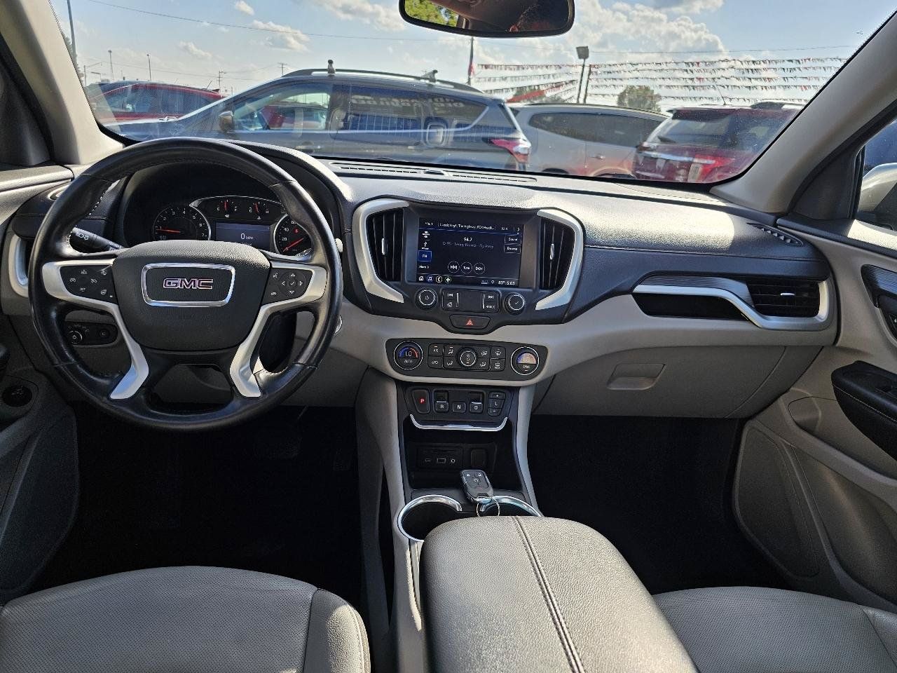 Used 2021 GMC Terrain SLT AWD/4WD image 3