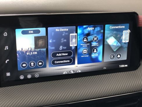 New 2026 Nissan Kicks SR w/ Cold Weather Package image 19