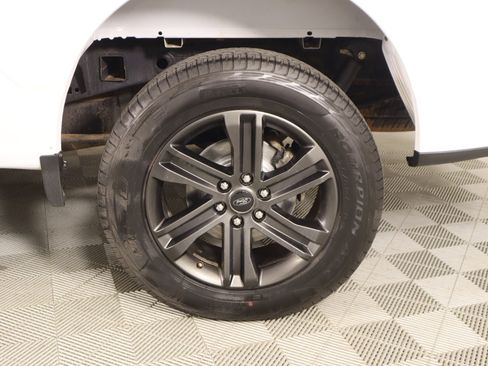 Used 2021 Ford F150 XLT w/ Equipment Group 302A High image 21