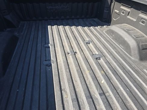 Used 2024 Chevrolet Silverado 2500 High Country image 5