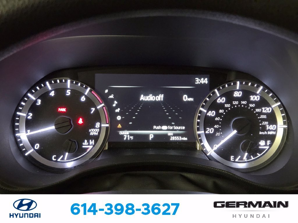 Used 2023 Toyota Highlander L FWD image 23
