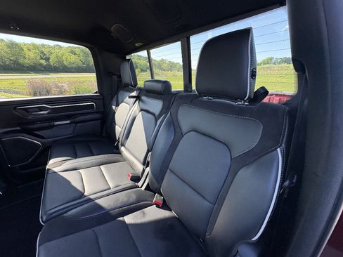 Used 2025 RAM 1500 Laramie AWD/4WD image 20