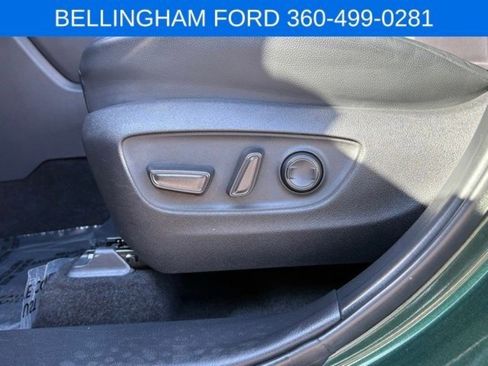 Used 2024 Toyota Highlander XLE image 15