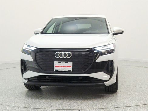 Used 2023 Audi Q4 e-tron Prestige w/ Black Optic Package AWD/4WD image 2