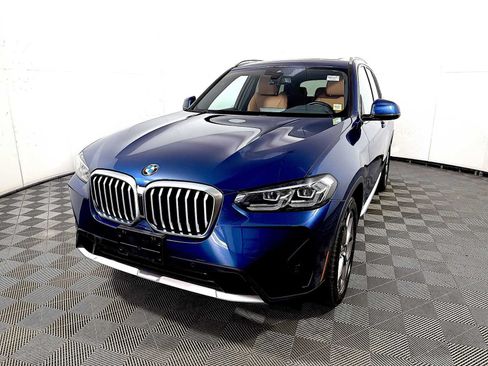 Used 2023 BMW X3 xDrive30i w/ Convenience Package w/ZPA AWD/4WD image 3