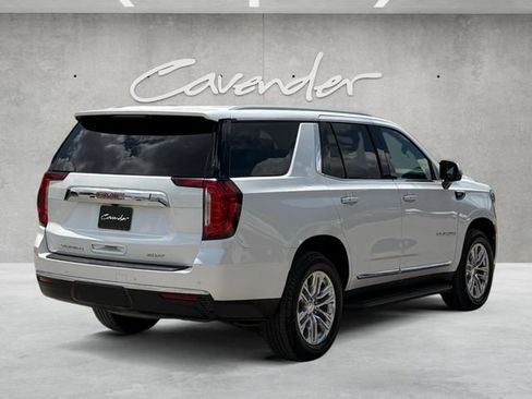 Used 2023 GMC Yukon SLT w/ SLT Premium Package AWD/4WD image 16