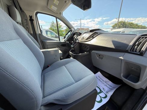 Used 2019 Ford Transit 150 148 Low Roof RWD image 7