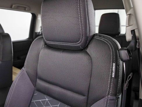 New 2025 Nissan Frontier SV w/ SV Convenience Package image 19